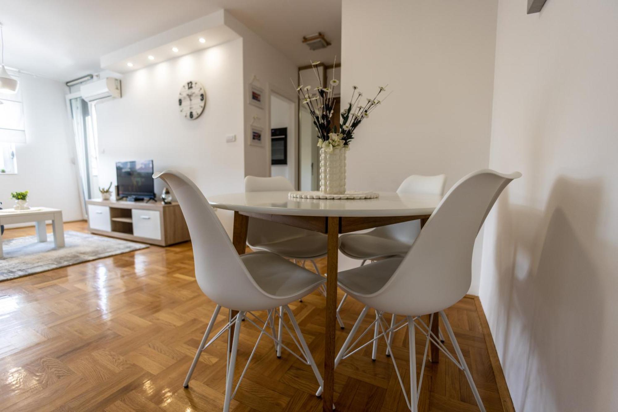 ואליג'בו Apartmani Hemera מראה חיצוני תמונה